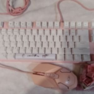 Gaming keyboard with mouse and extra keys